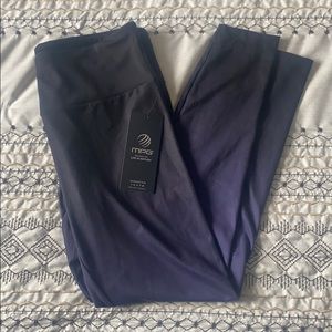 MPG Radiant 7/8 Black & Purple Ombré Legging